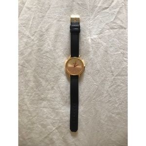 Nixon watch
